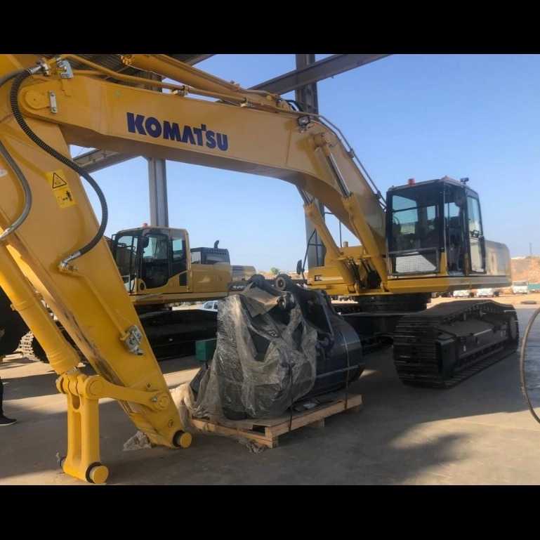بیل مکانیکی کوماتسو بیل 400-8R