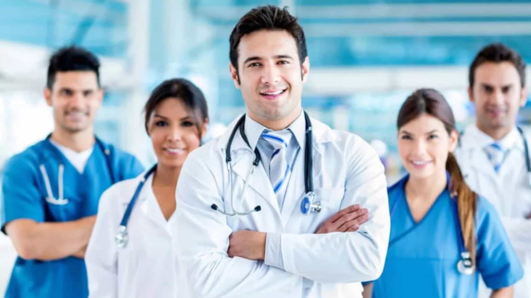 What are the duties of elderly nurses at home?