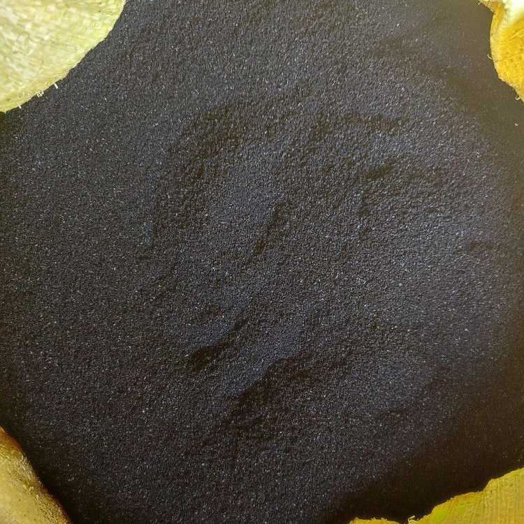گرانول مشکی چمن