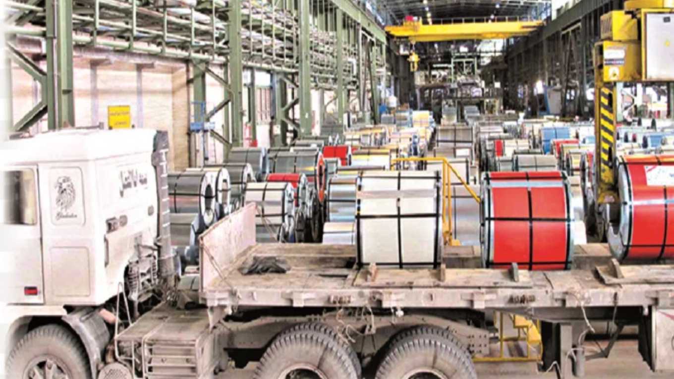 İran'ın İsfahan şehrinde dinamik endüstriyel makine alım satımı