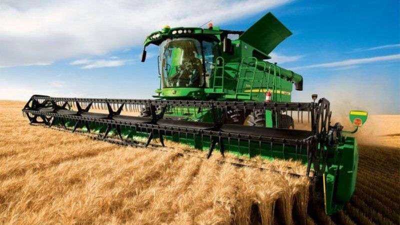 Daneshgar tractors and agricultural tools in Hamedan