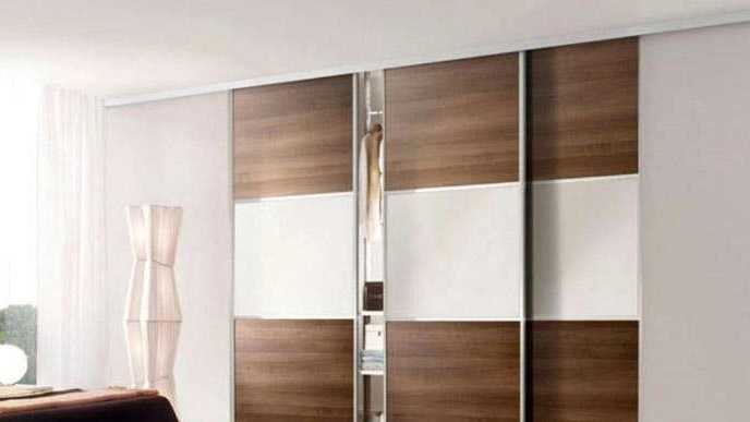 یک کمد دیواری مناسب باید چه ویژگی‌هایی داشته باشد؟