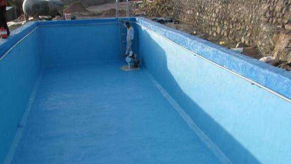 آب بندی استخر