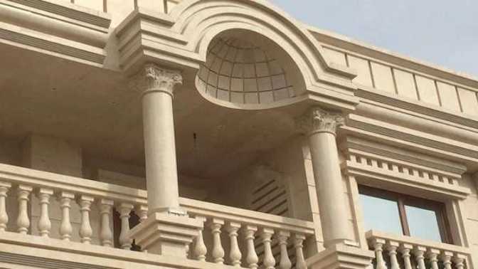 Stonework services for the modern Roman facade of Kamal stonework in Qeshm