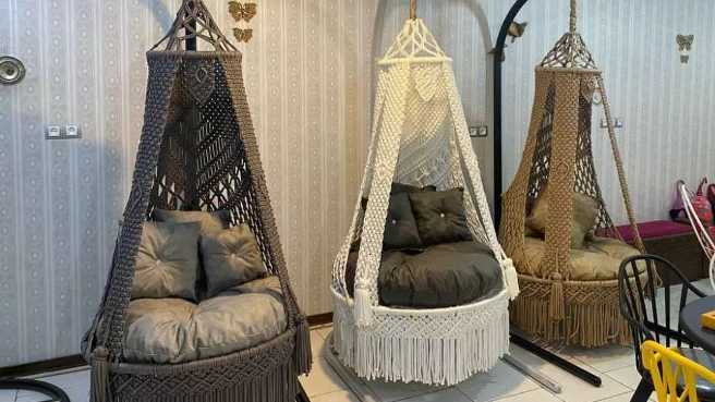 Manufacturer of huge relaxation swings in Islamshahr, Tehran