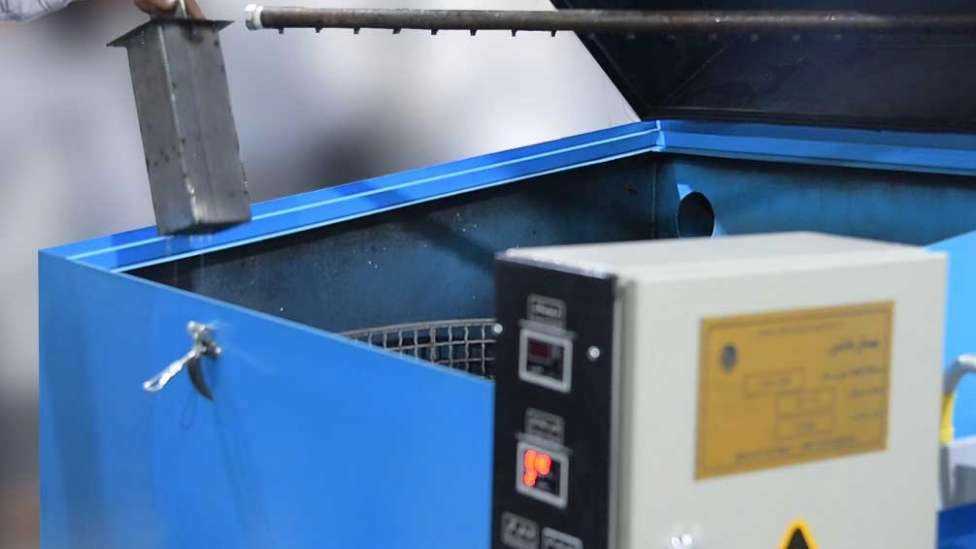 The manufacturer of the salty piece machine in Bojnord