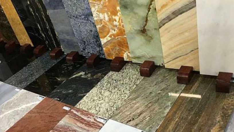 توريد وبيع حجر بناء باسارجاد رفيعي في تلاش