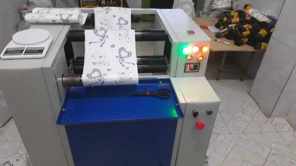 Nozohor Gholamian Machinery manufactures sewing machines and folding table machines in Tehran