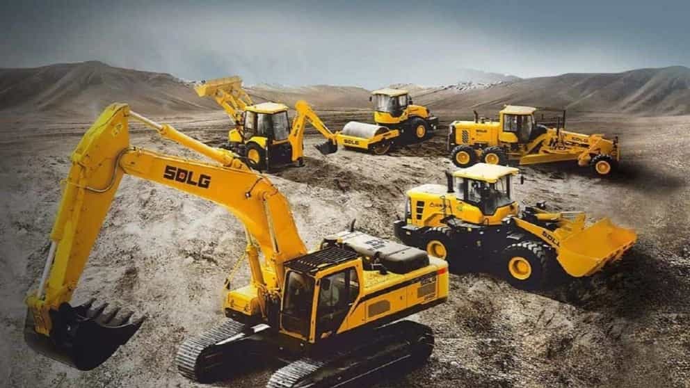 Tahran'da Azari yol yapım makineleri ve forklift parçaları satışı, onarımı ve ithalatı