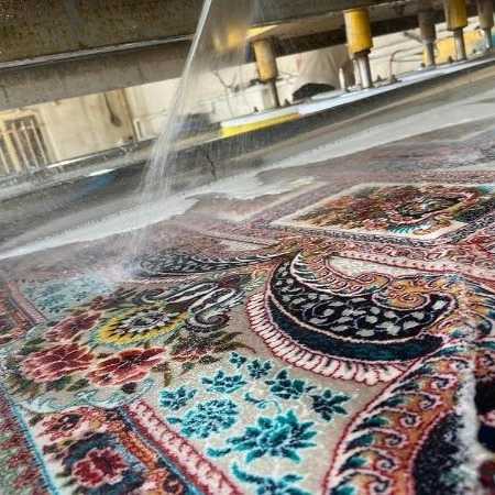 قالیشویی کویر در یزد