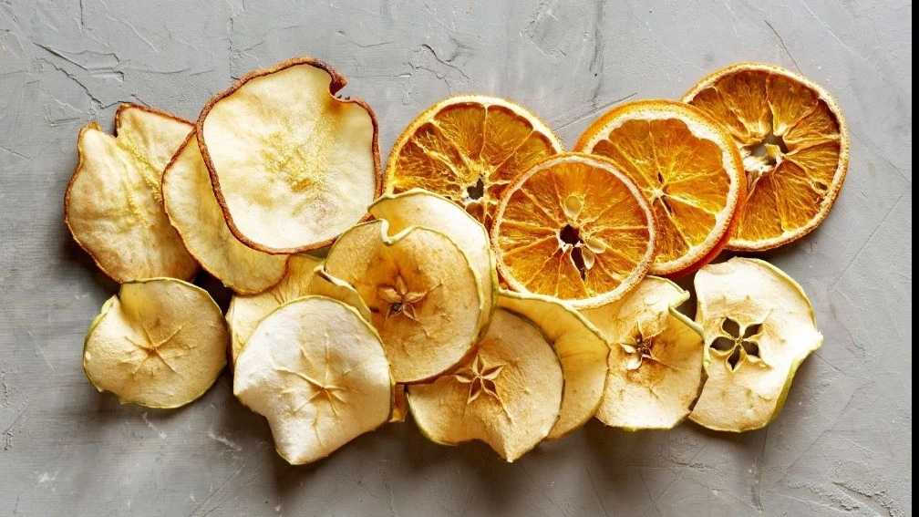 فواید بی نظیر سیب خشک