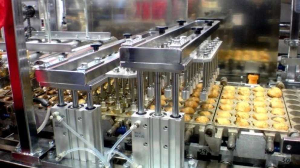 Meşhed'de Parshin sg gıda endüstrisi makinesinin tasarımı ve üretimi