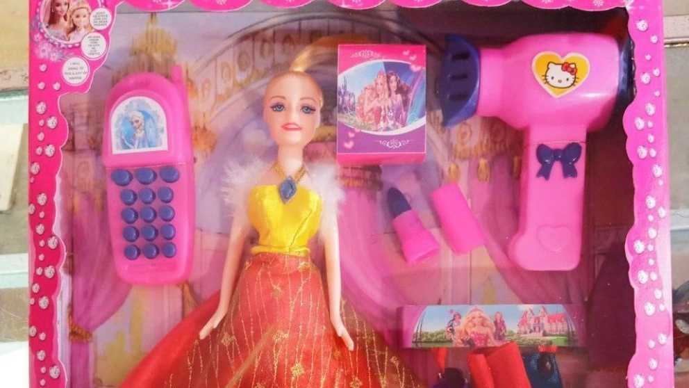 Royan toy and doll production in Ardabil