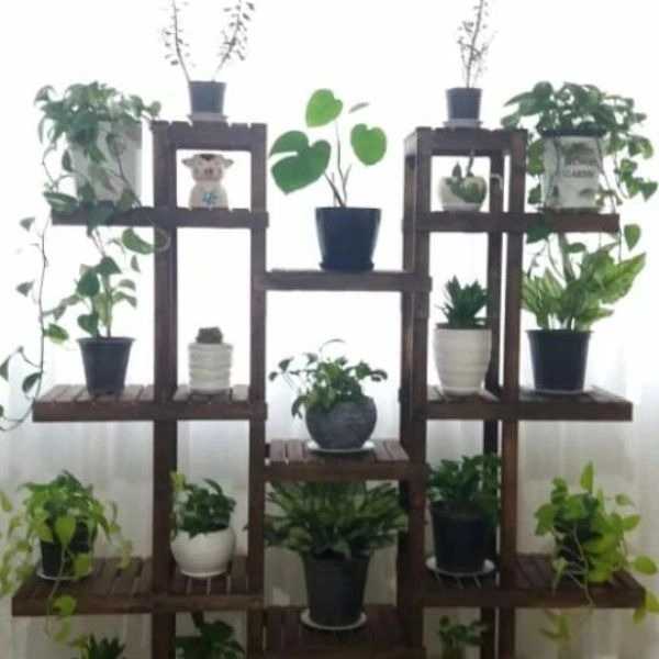 طراحی وساخت انواع استند در اشکال  مختلف