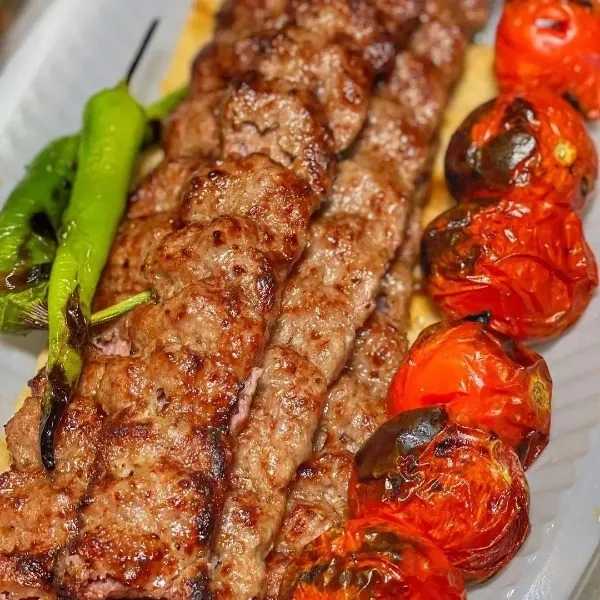 رستوران خان بابا در گلستان