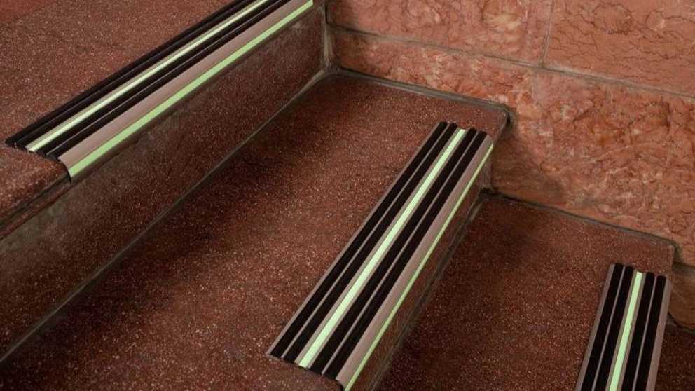 پروفیل استیل طلایی چیست و چه کاربردی دارد؟