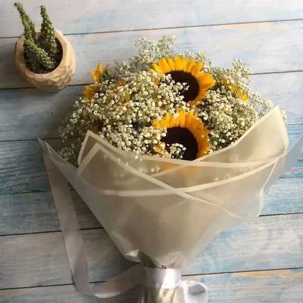 گلفروشی گل یاس در کیش