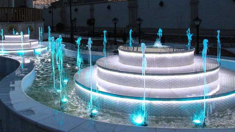 بيع منحوتات فايزى من الفيبرجلاس والخرسانة في رشت جيلان
