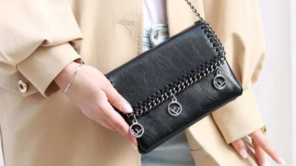All kinds of women's bags