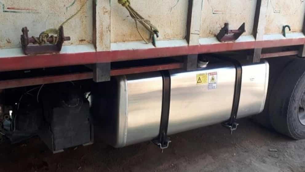 Car tank tips
