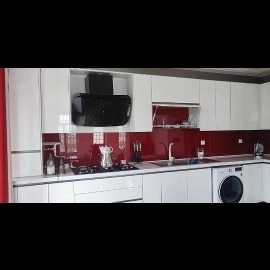 پروژه ی کرمانشاه  شیشه های بین کابینی