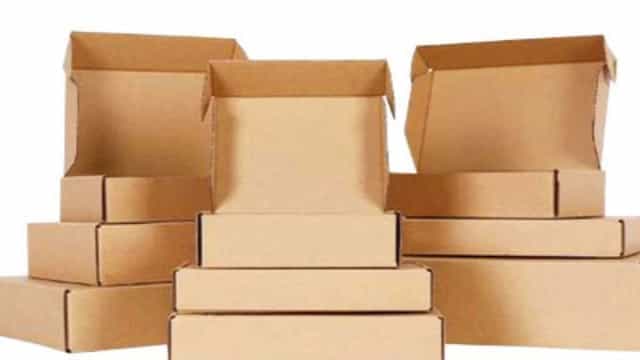 استخدام الورق المقوى
