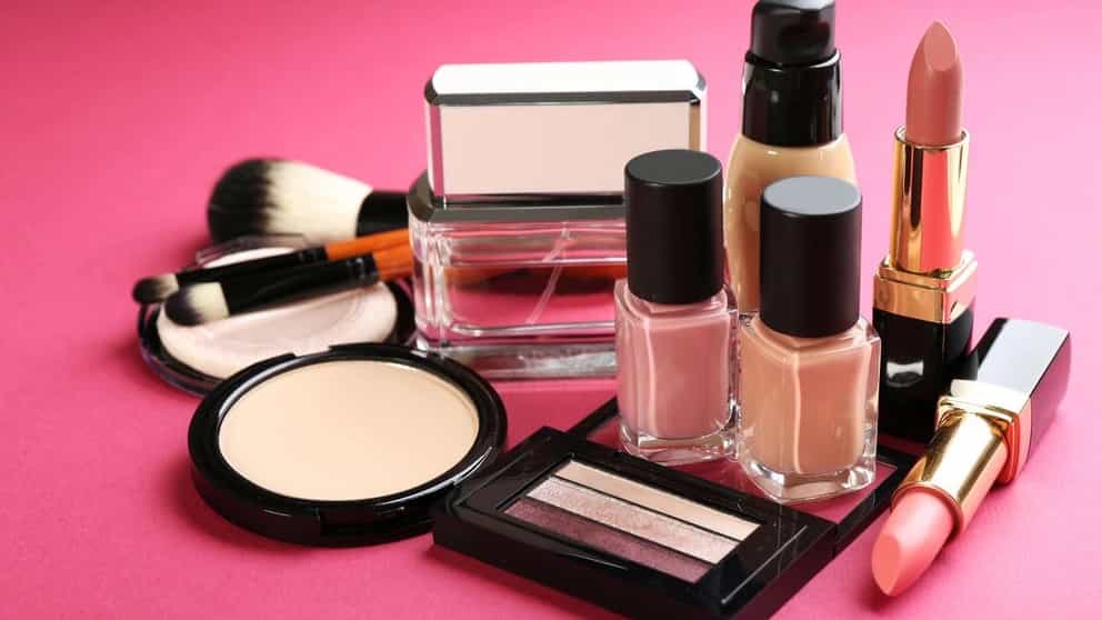5 أسرار رئيسية ومهمة لمكياج احترافي