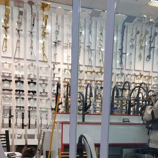 لوکیشن نمایشگاه مرکزی محصولات