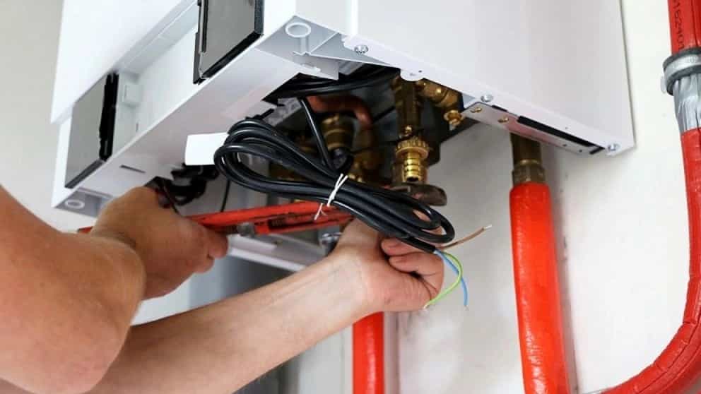 7 What are the features of the wall package? Advantages and Disadvantages