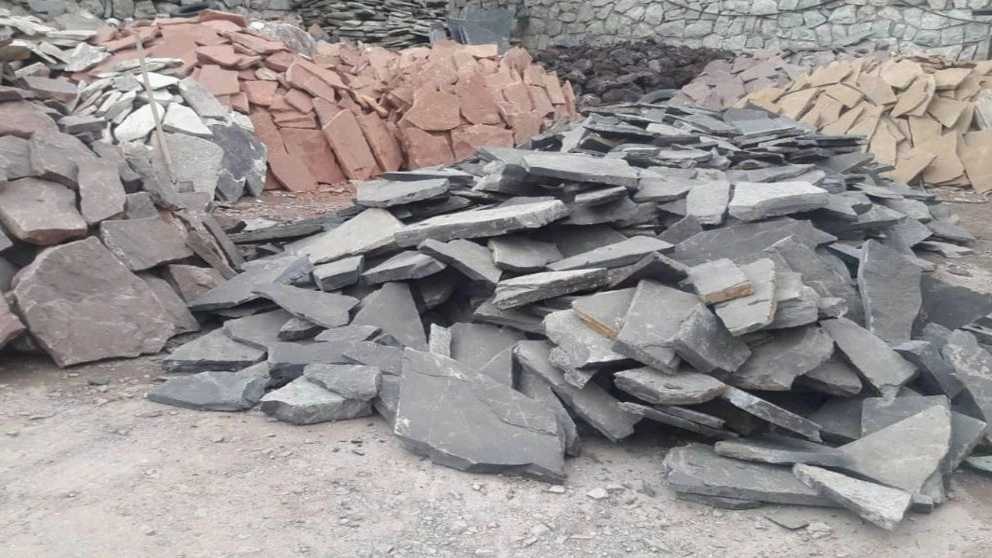 Implementation of the carcass stone and Malon Niazi stone in the rivers of Tehran