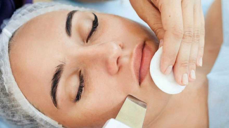 چرا باید پوست را پاک سازی کرد؟