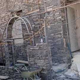 سنگ لاشه و سنگ مالون نیازی