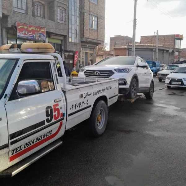 امدادخودرو صادق قاسمی تعمیر در محل در میاندوآب