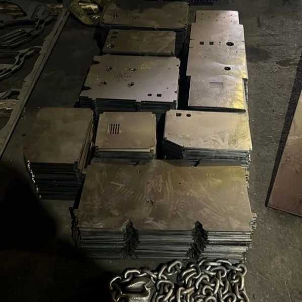 خدمات خم و برش معرفت