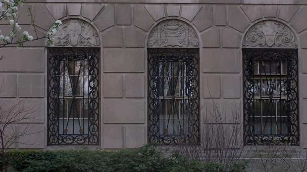 Principles of insulating iron windows