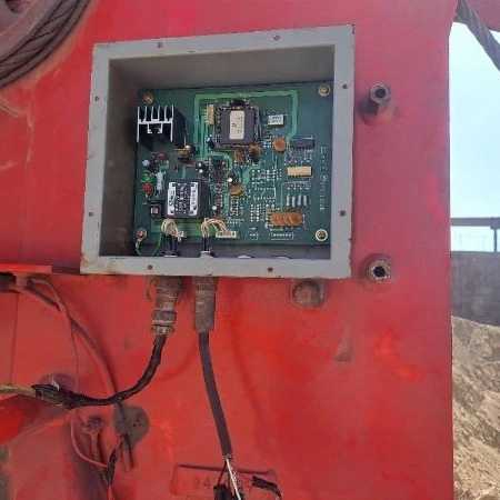 تعمیرات برق و الکترونیک جرثقیل توسن