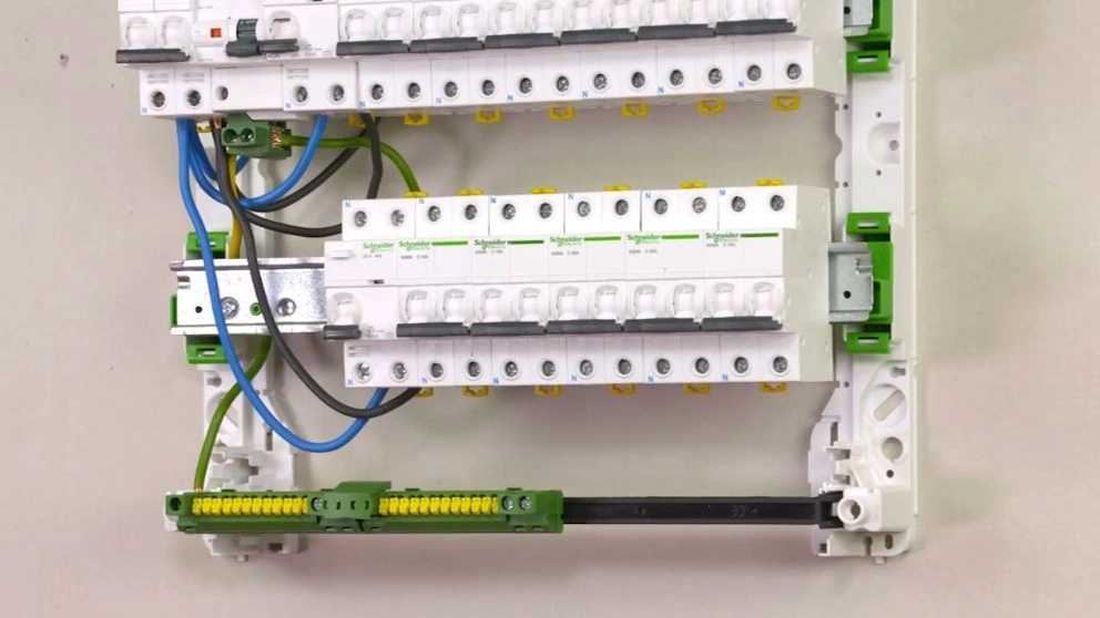 وسایل الکتریکی منزل در الکتریکی تماشا شوشتر