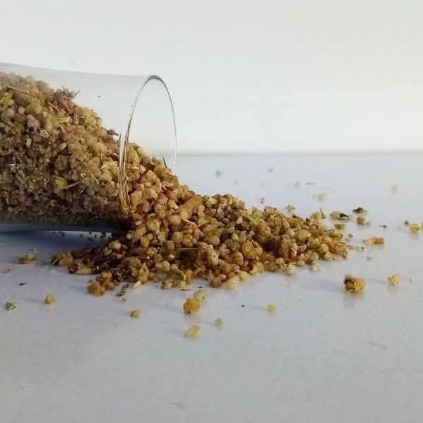 عرقیات و گیاهان دارویی عطاری حکیم