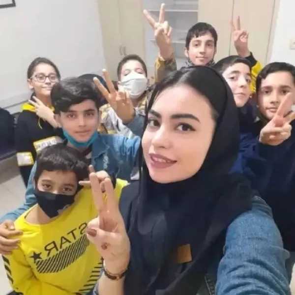 آموزشگاه زبان نیک در رشت