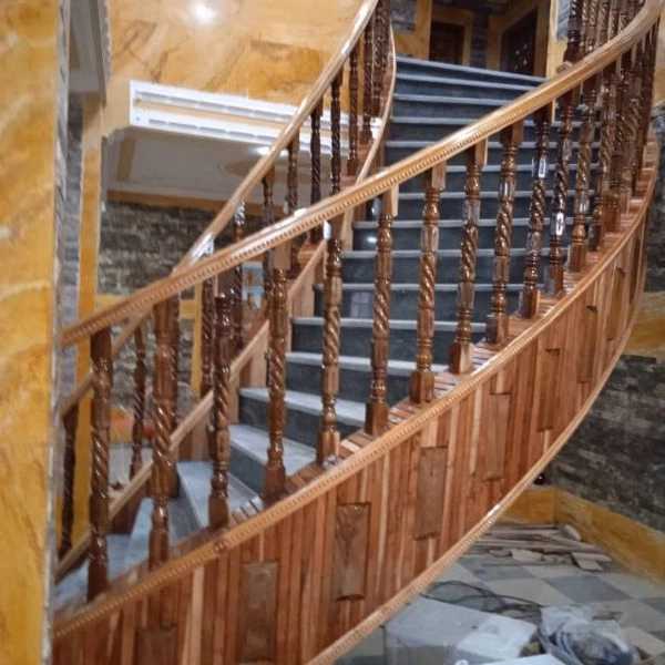 نرده چوبی