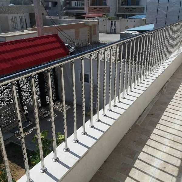 نرده شادکام