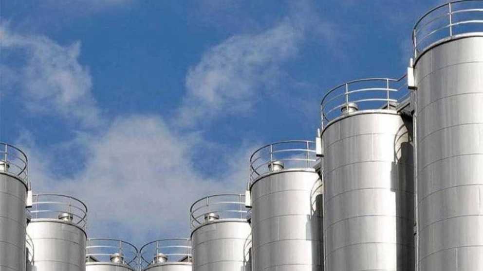 Tolo Steel Gharb Company, design and construction of iron and steel tanks in Tehran