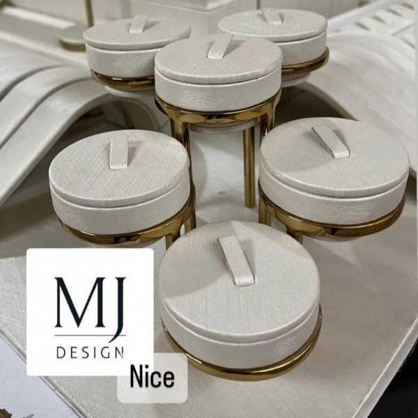 مهرطلایی آرایه
