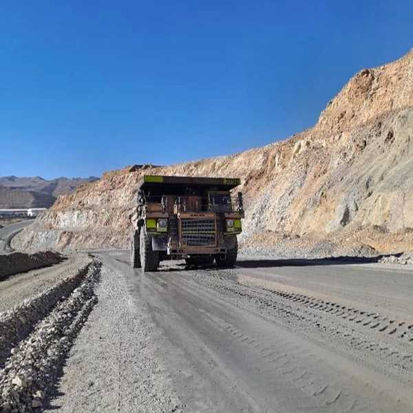فروشگاه لوازم یدکی راهسازی و معدن پوریا در تهران