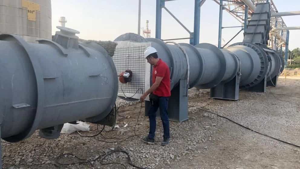 Drying refractories