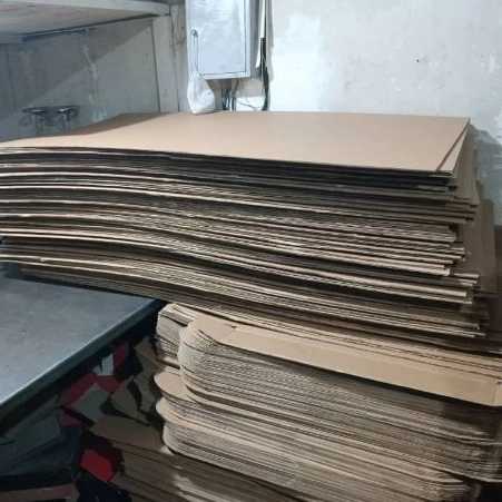 کارتن فروشی طالبلو جهت بسته بندی منازل وادارات