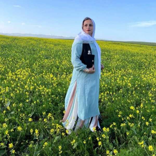 لباس محلی مانگی سا