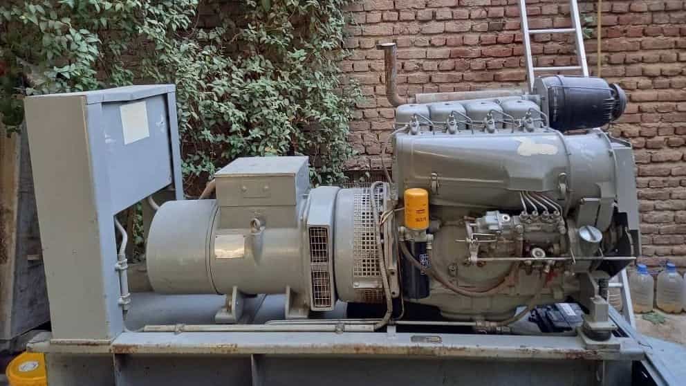 Mazhari diesel generator, Komatsu excavator accessories and all types of diesel generators in Mahabad