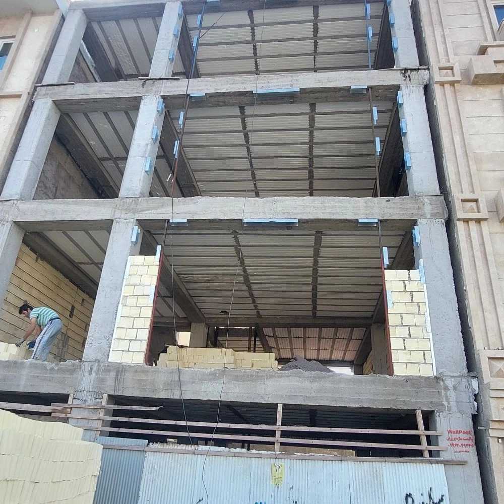 گیلان والپست