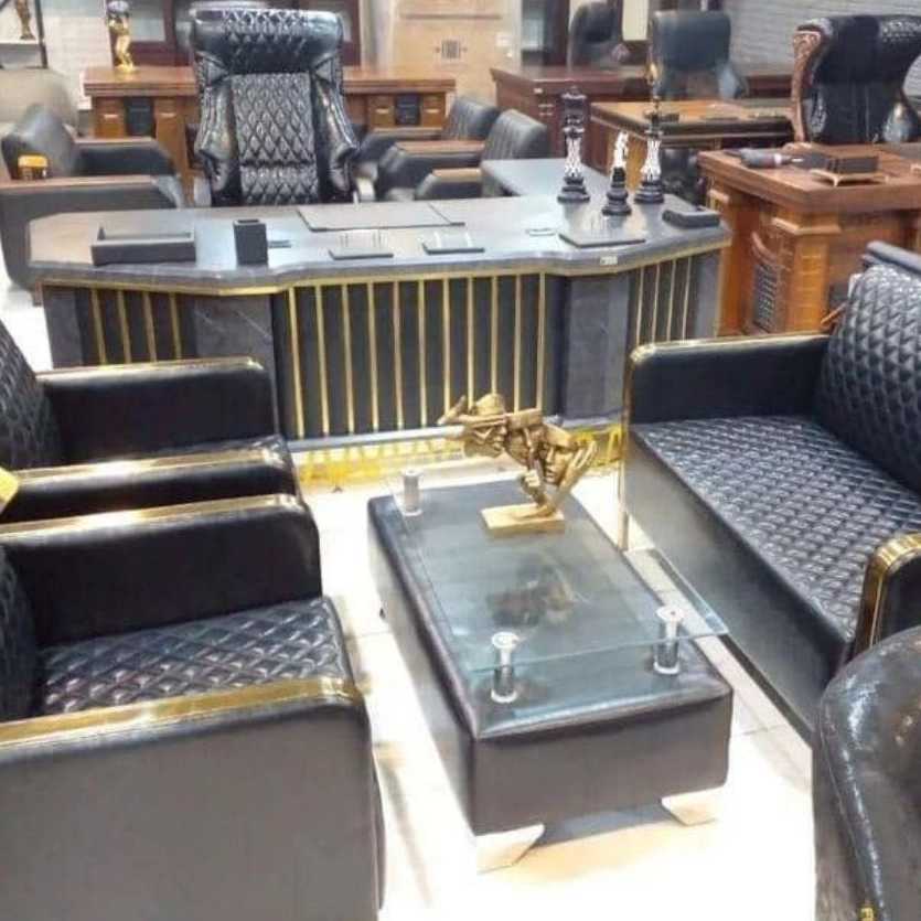 مبلمان اداری